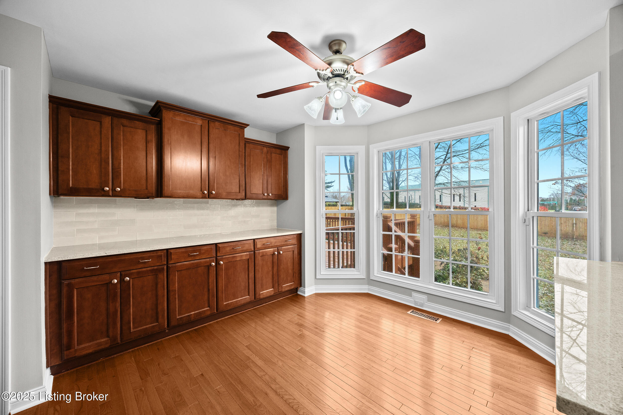 7702 Tempsclair Road Louisville, KY 40220 - Photo 22 of 65 22