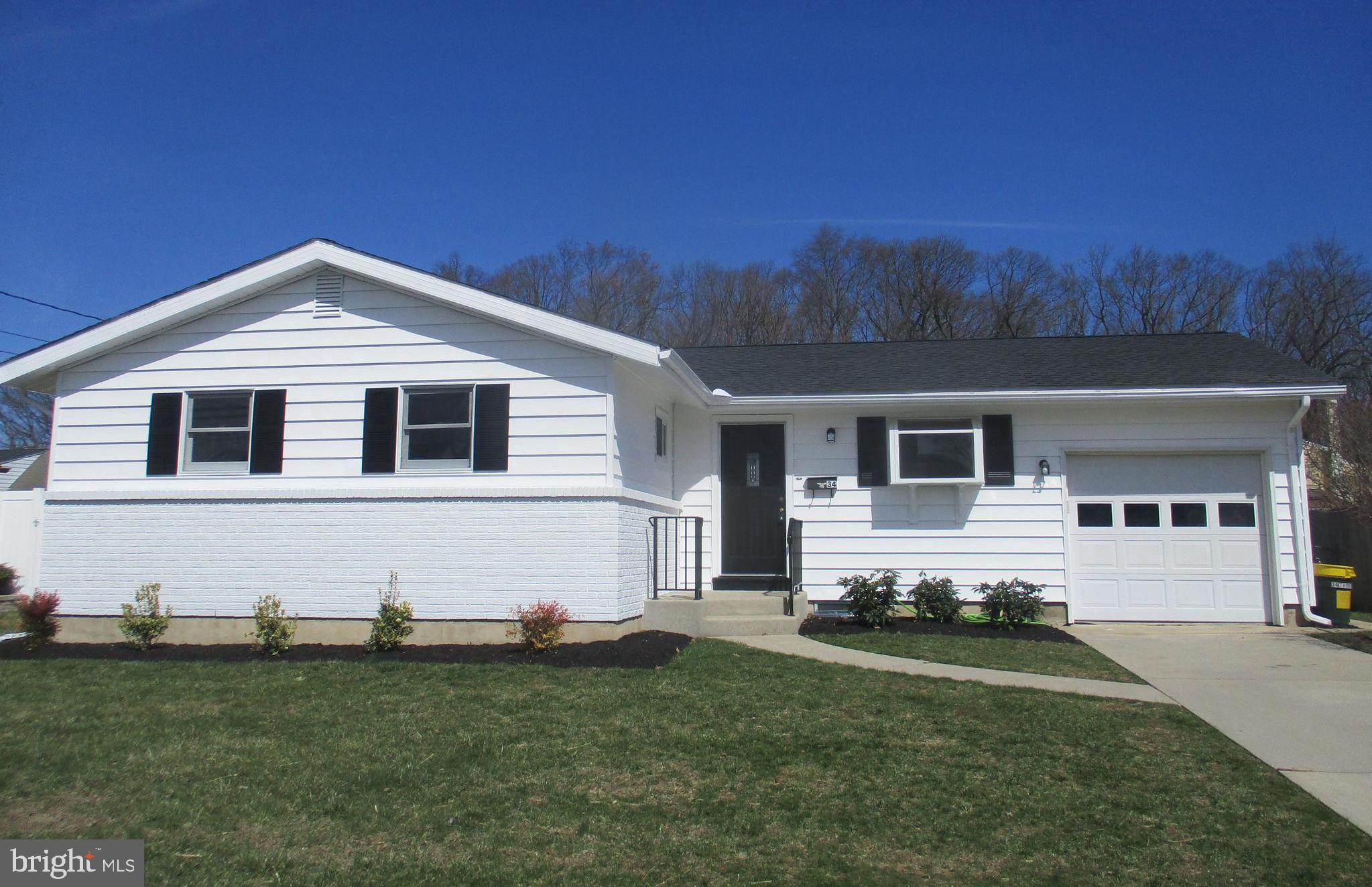 34 Thoreau Road Hamilton, NJ 08690 - Photo 2 of 27