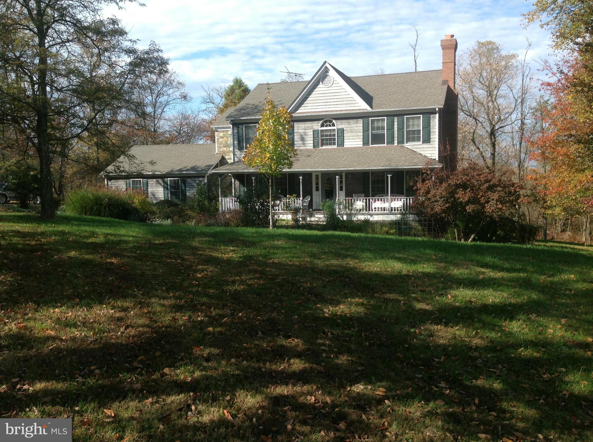 18111 Canby Road Leesburg, VA 20175 - Photo 29 of 30 Exterior (Front)