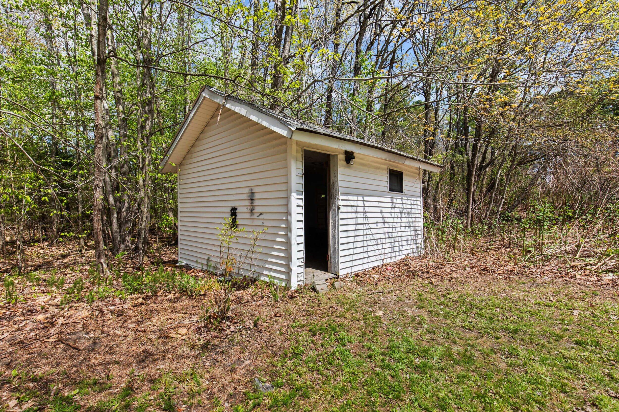 450 Richville Road Standish, ME 04084 - Photo 8 of 38 storage shed