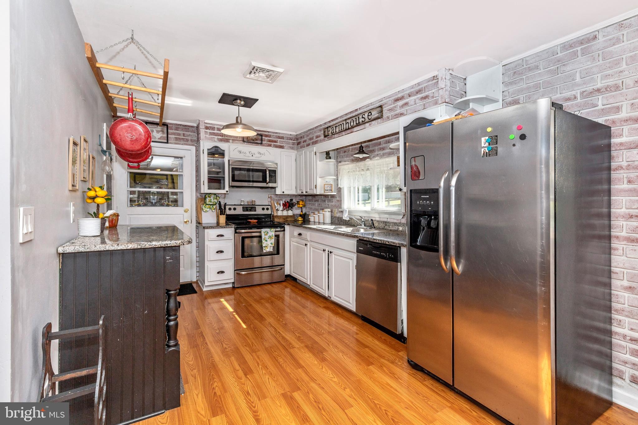 12317 Renner Road Keymar, MD 21757 - Photo 9 of 31 Kitchen