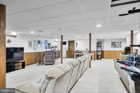 $974,000 | 54 Meetinghouse Court, Shamong, NJ 08088