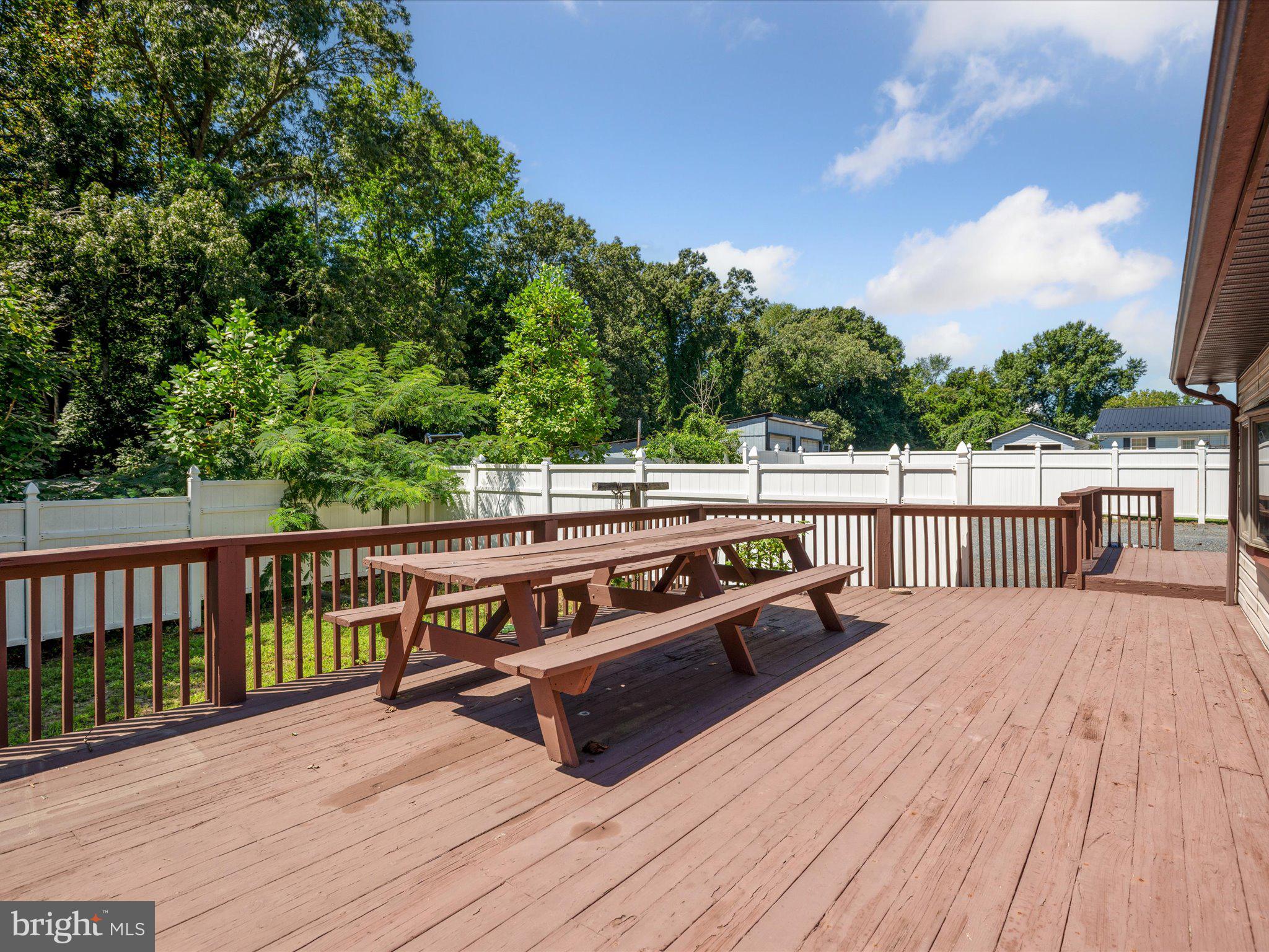 4340 Huntingtown Road Huntingtown, MD 20639 - Photo 35 of 42 a view of balcony with wooden floor and seating space