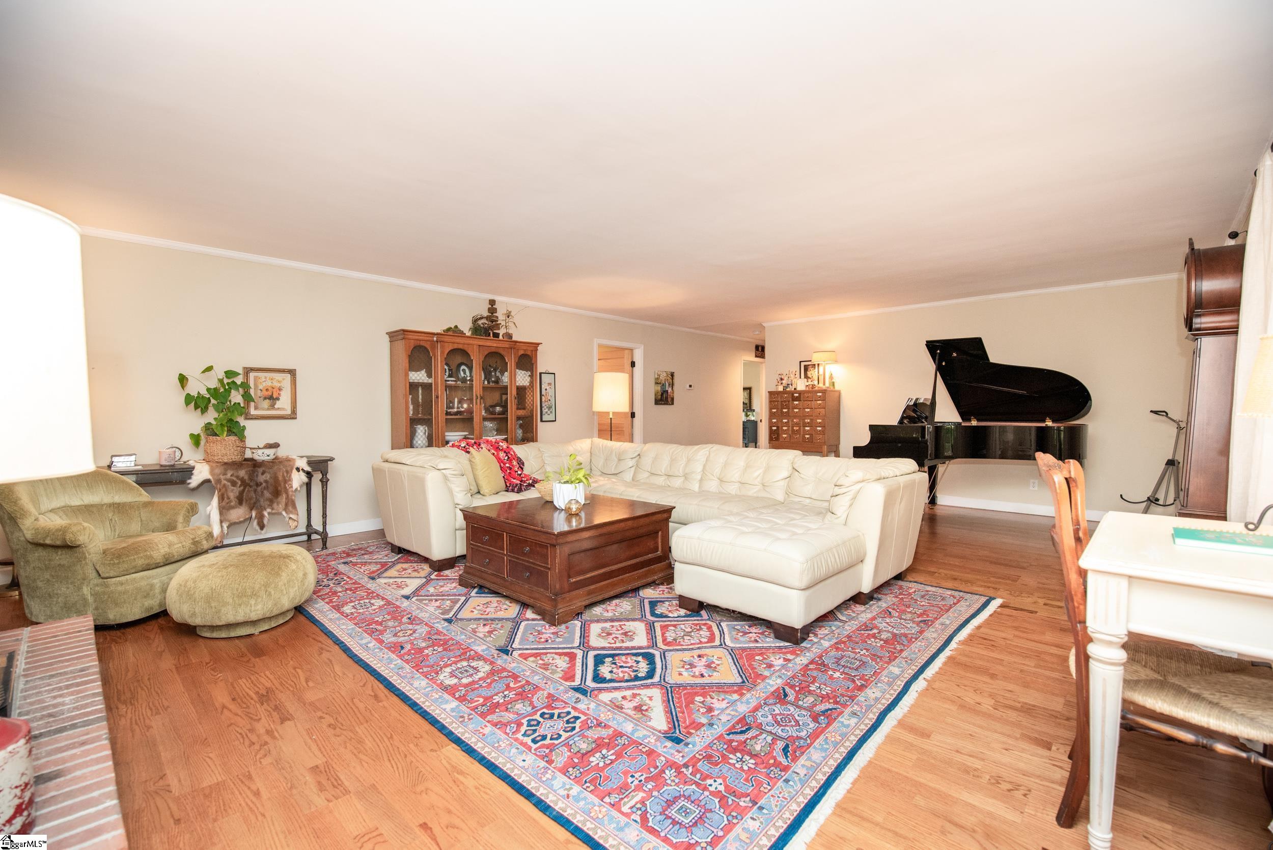 211 Hudson Water Road Greer, SC 29651 - Photo 16 of 36 Gallery Image 16