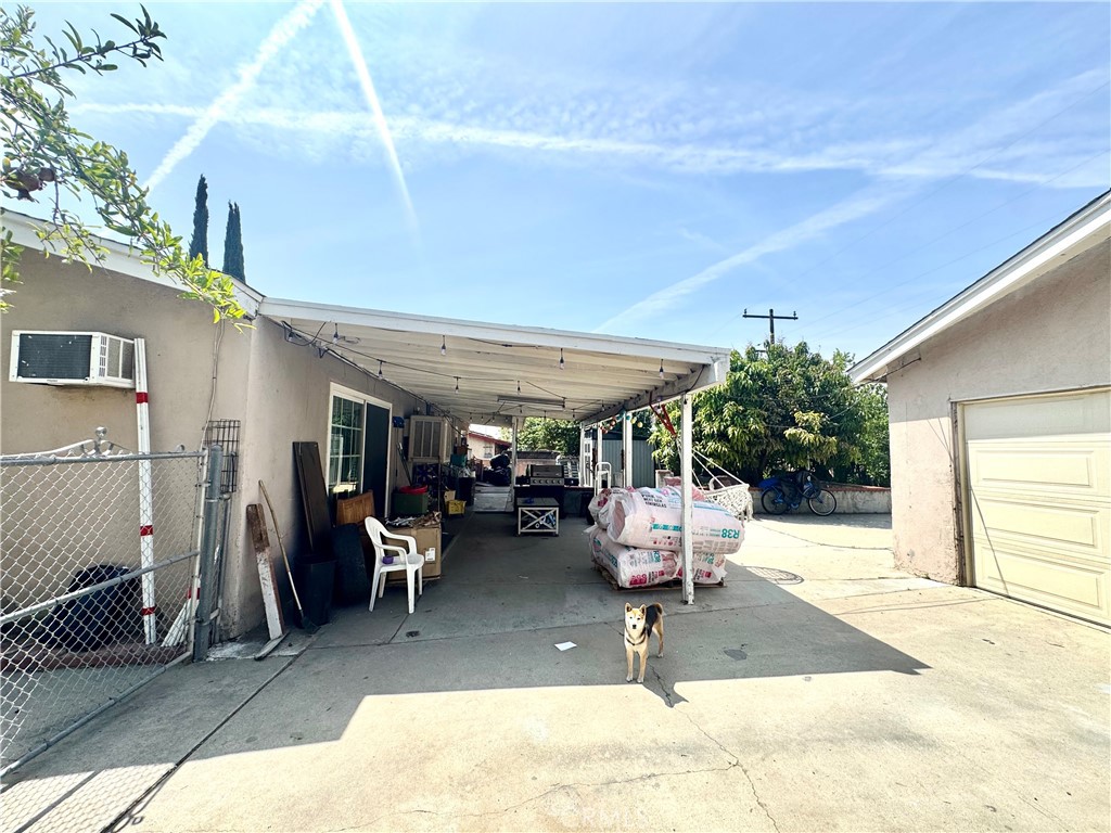 1042 North Alice Avenue Rialto, CA 92376 - Photo 18 of 31 a view of outdoor space