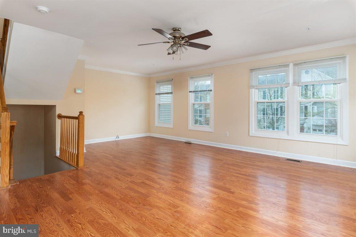3501 Falling Run Road Laurel, MD 20724 - Photo 7 of 36 Gallery Image 7
