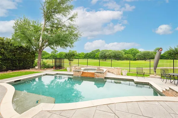 $998,000 | 807 Glen Rose Drive, Allen, TX 75013