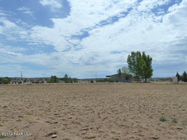 25405 North High Desert Road Paulden, AZ 86334 - Photo 9 of 10