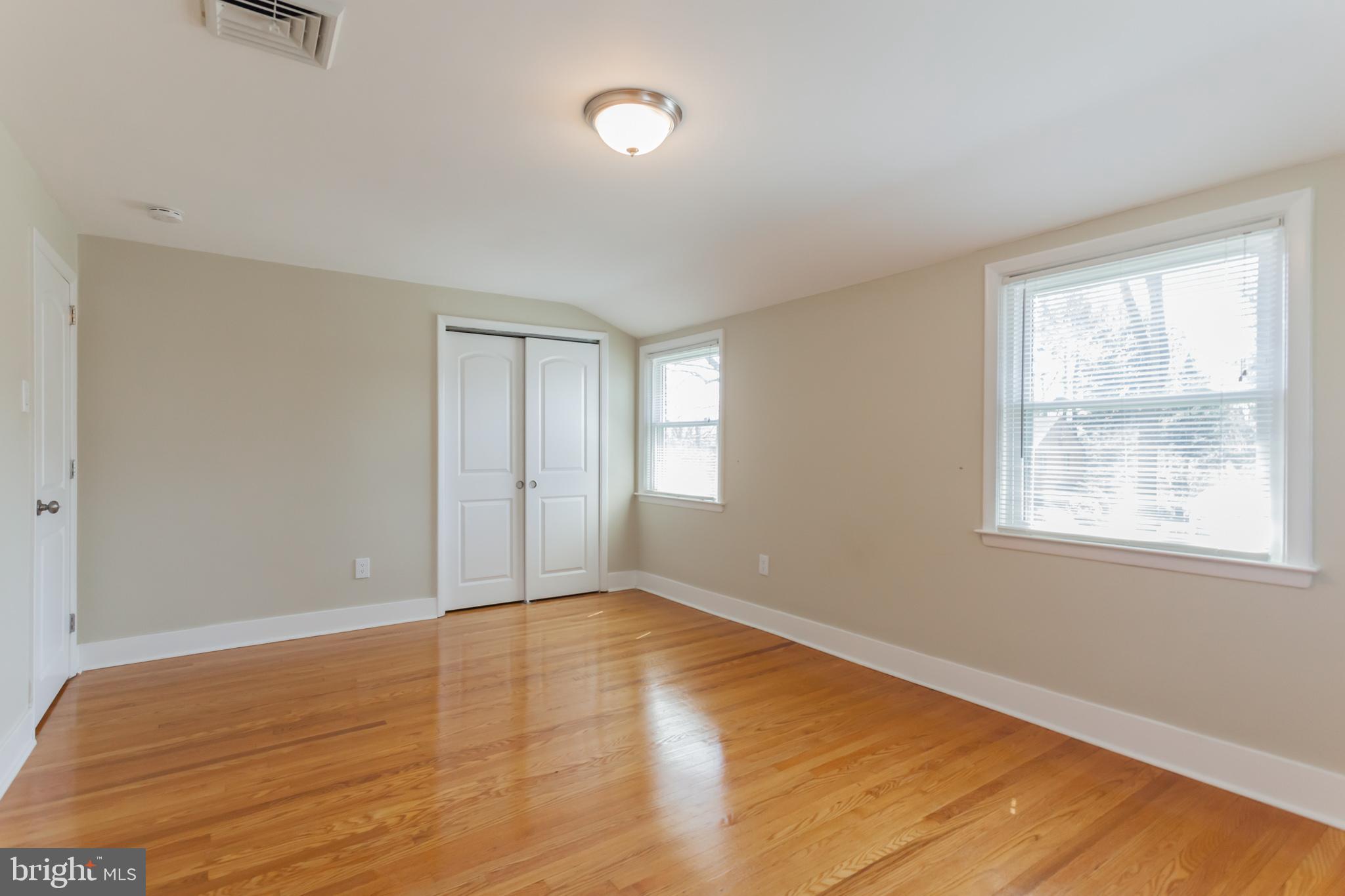 115 Kingston Road Cheltenham, PA 19012 - Photo 17 of 28