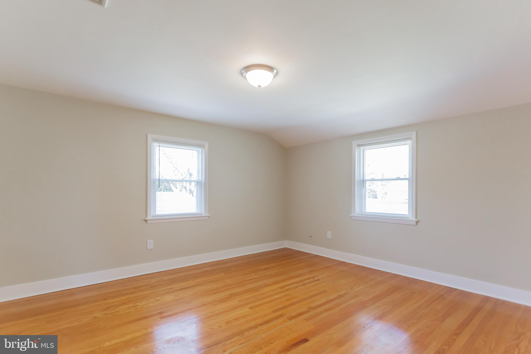 115 Kingston Road Cheltenham, PA 19012 - Photo 19 of 28