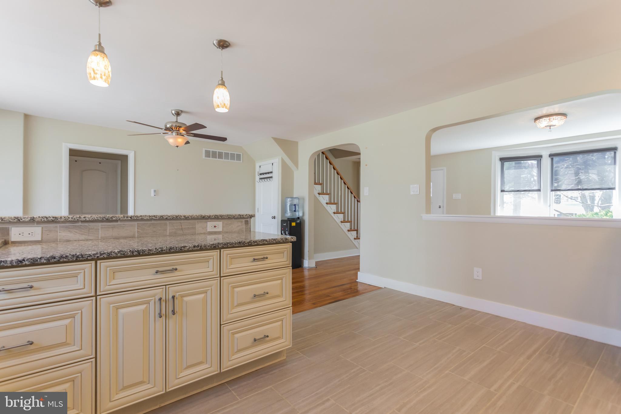 115 Kingston Road Cheltenham, PA 19012 - Photo 8 of 28