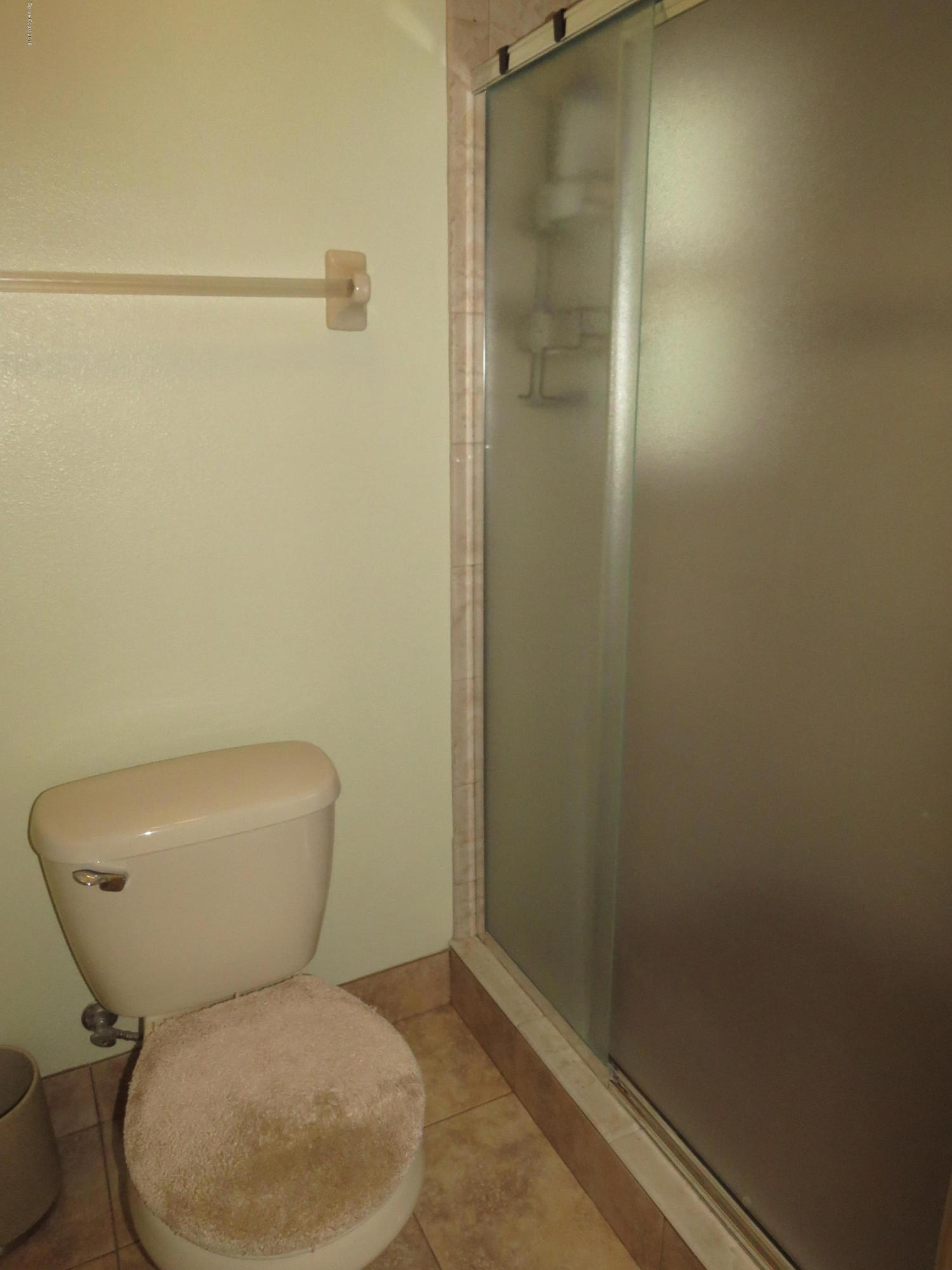 5552 Flint Road Cocoa, FL 32927 - Photo 14 of 21 Nice shower doors