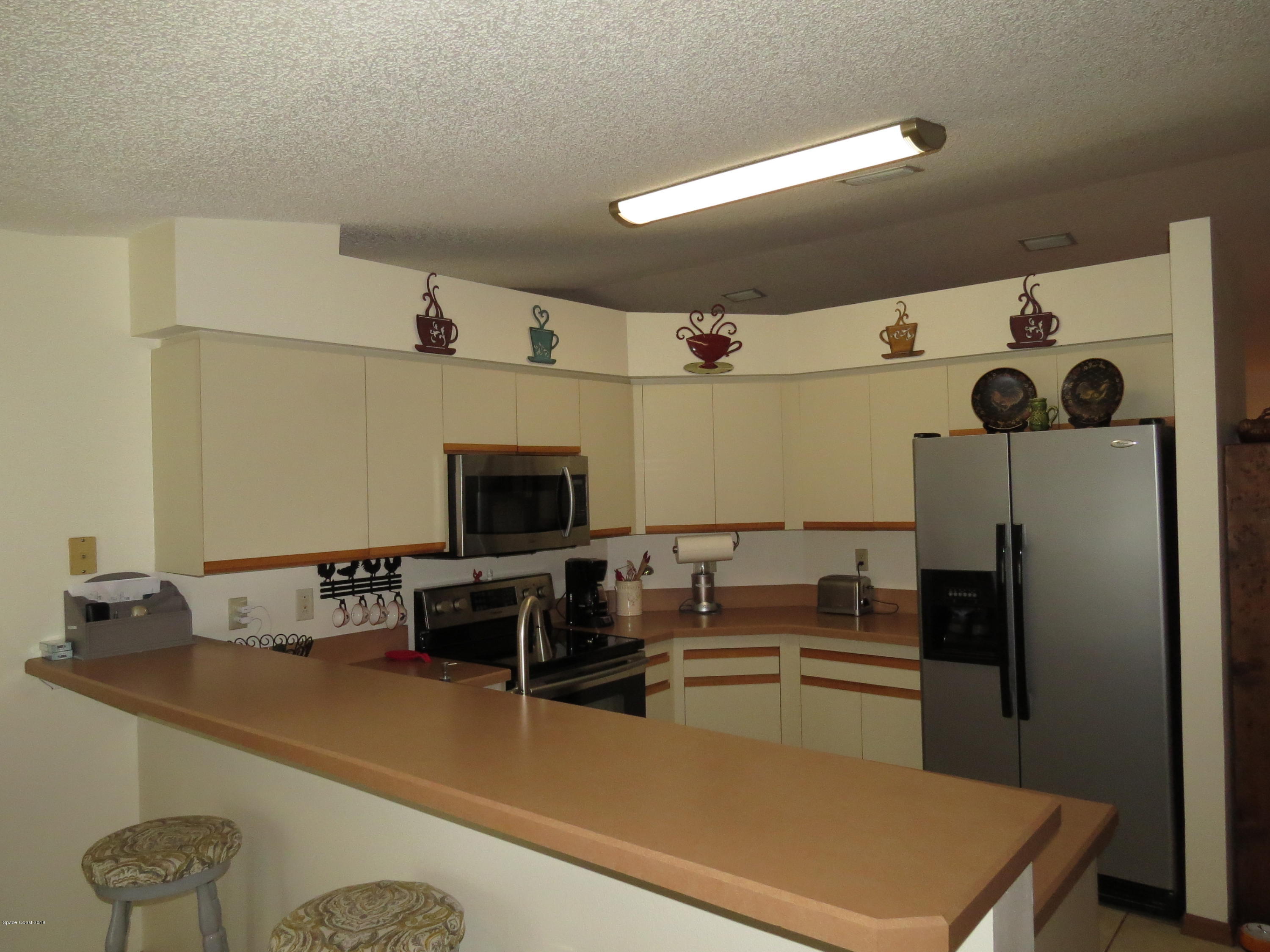5552 Flint Road Cocoa, FL 32927 - Photo 5 of 21 Over size kitchen