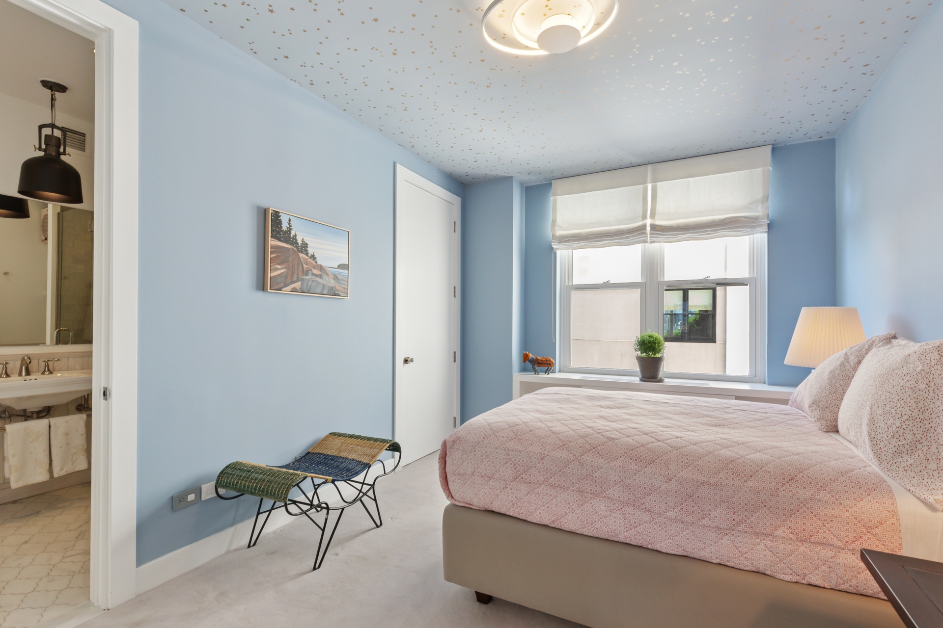 65 West 13th Street, Unit PH1AB Manhattan, NY 10011 - Photo 12 of 27 a bedroom with a bed and a window