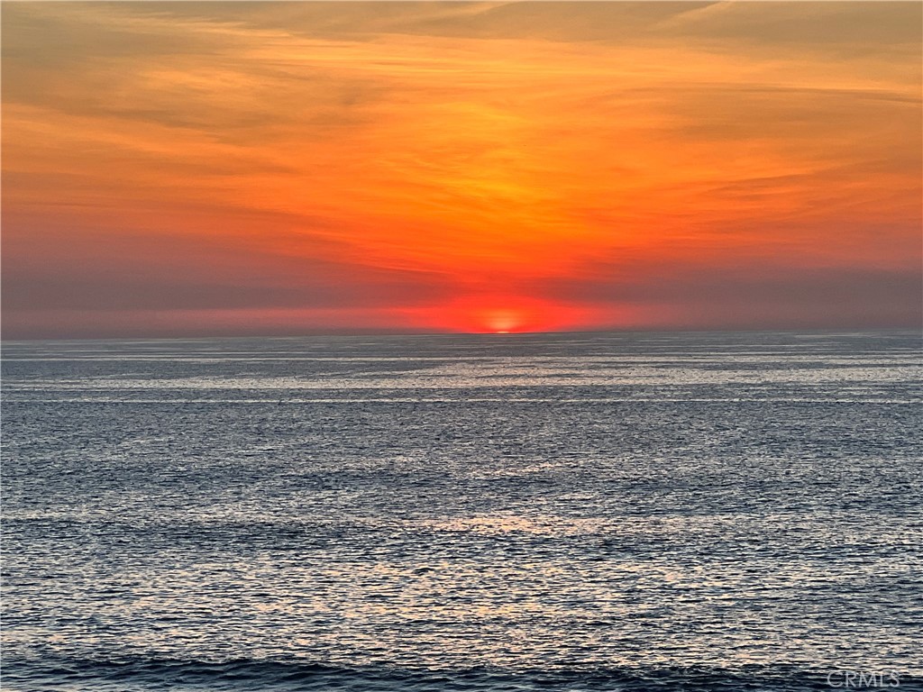 5518 Riviera Way Torrance, CA 90505 - Photo 28 of 31 Awesome Sunsets at Beach