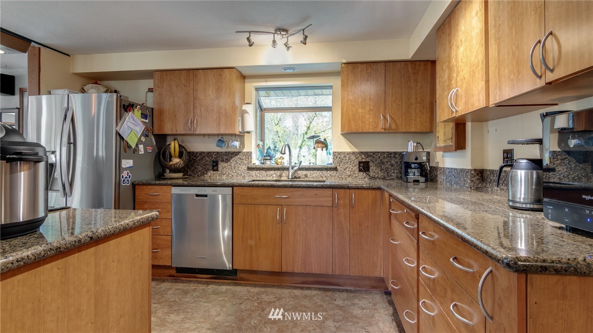 39927 May Creek Road Gold Bar, WA 98251 - Photo 11 of 34 Gallery Image 11