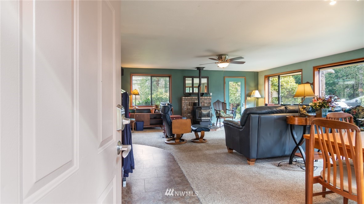 39927 May Creek Road Gold Bar, WA 98251 - Photo 4 of 34 Gallery Image 4