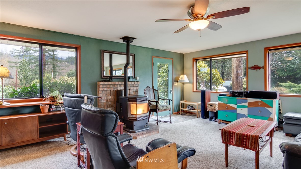 39927 May Creek Road Gold Bar, WA 98251 - Photo 5 of 34 Gallery Image 5