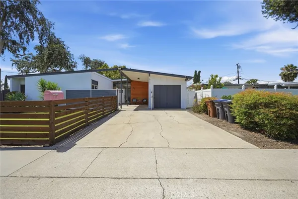 $950,000 | 517 South Richman Avenue, Fullerton, CA 92832