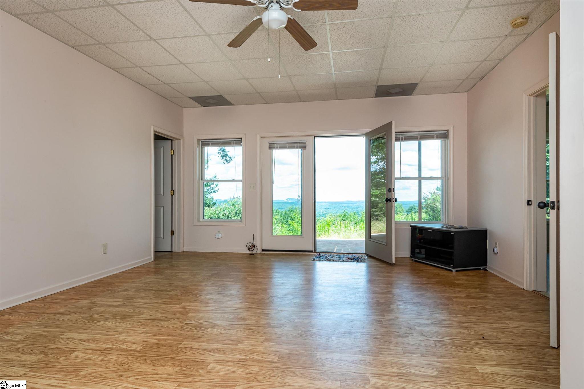 549 Upper Springs Road Pickens, SC 29671 - Photo 8 of 36 Gallery Image 8