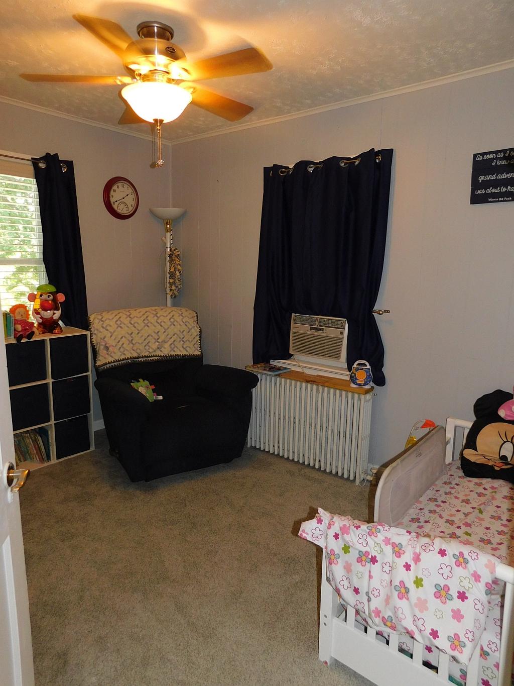 2121 Holley Road Roanoke, VA 24012 - Photo 19 of 34 Bedroom 2