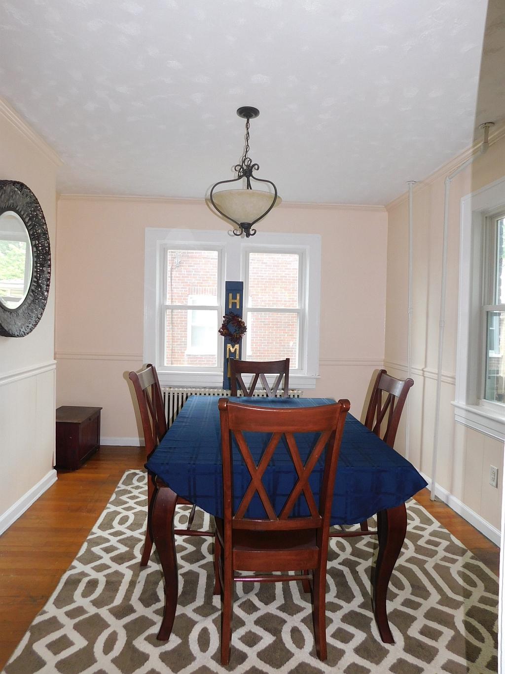 2121 Holley Road Roanoke, VA 24012 - Photo 9 of 34 Dining Room