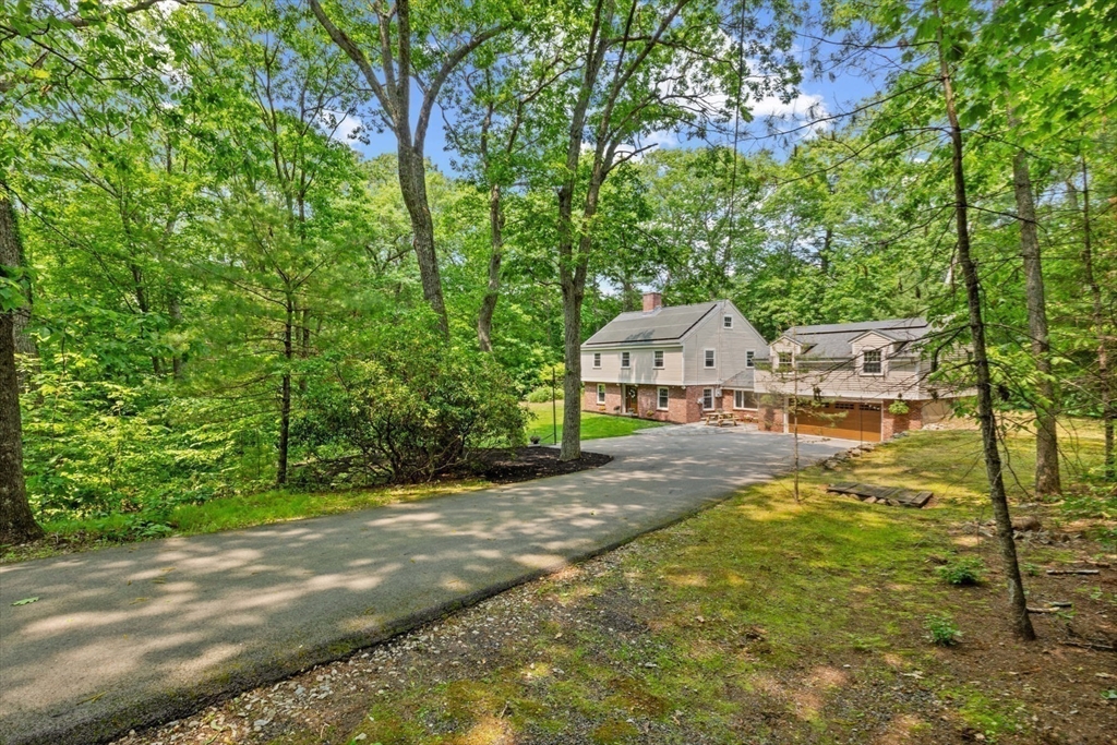 21 Sunrise Road Boxford, MA 01921 - Photo 3 of 35