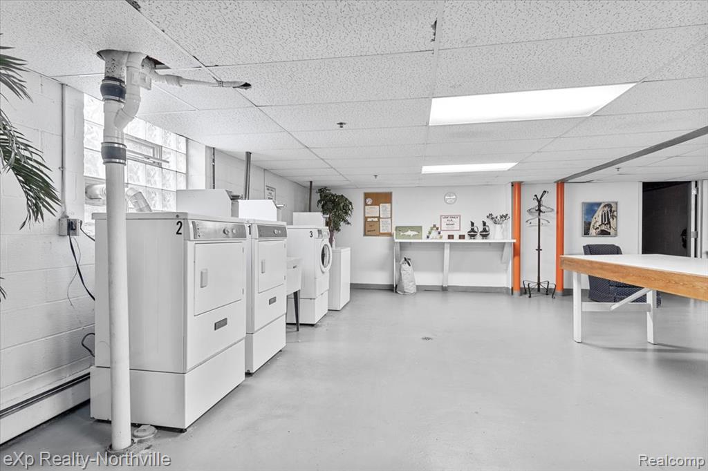 475 South Adams Road Birmingham, MI 48009 - Photo 20 of 23