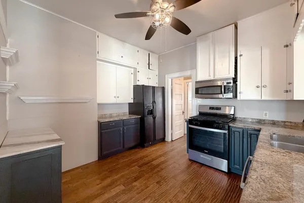 $999,999 | 712 West Street, Hollister, CA 95023