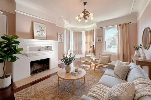 $999,999 | 712 West Street, Hollister, CA 95023
