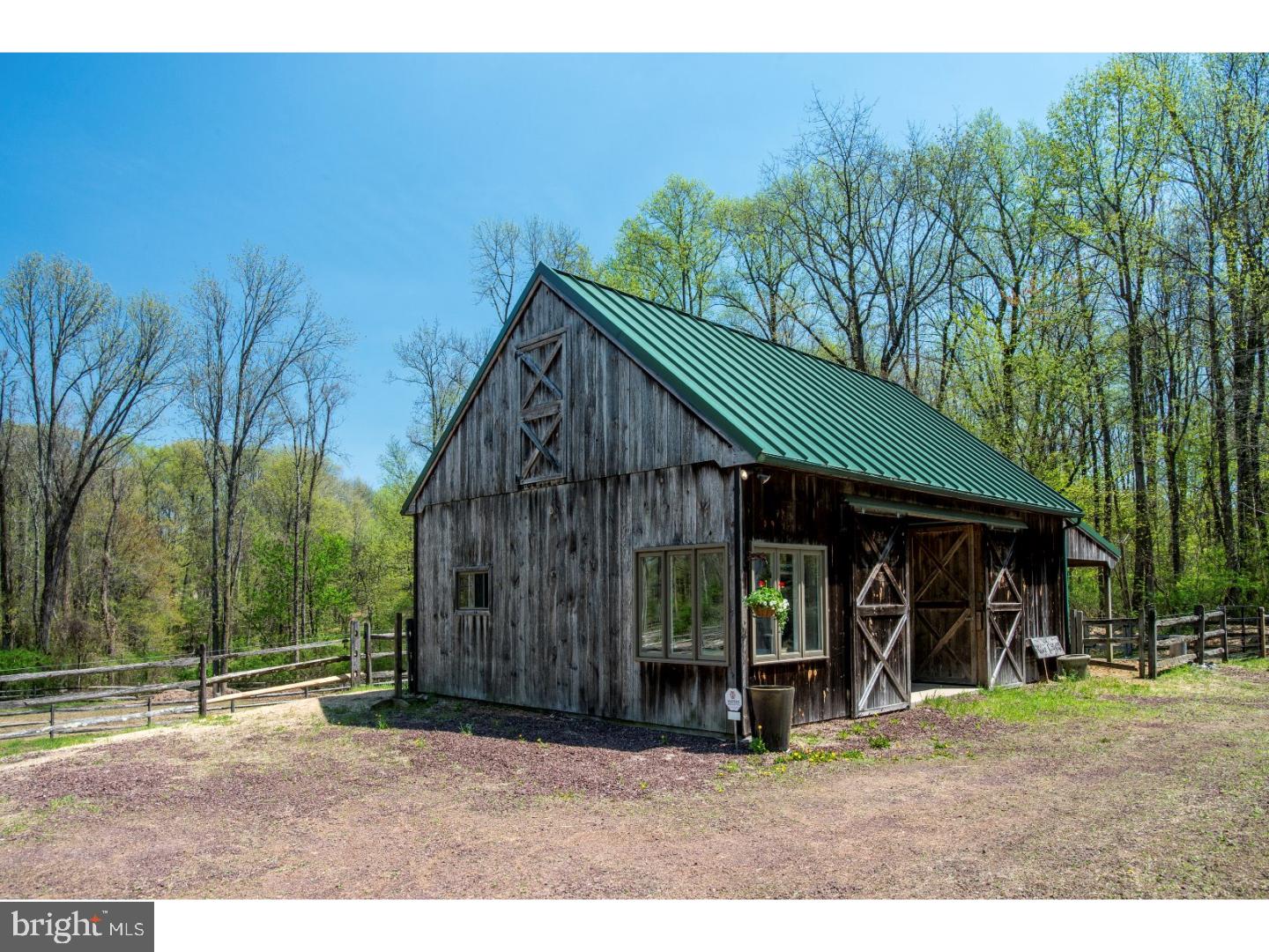 2631 Flowing Springs Road Spring City, PA 19475 - Photo 5 of 25 Barn