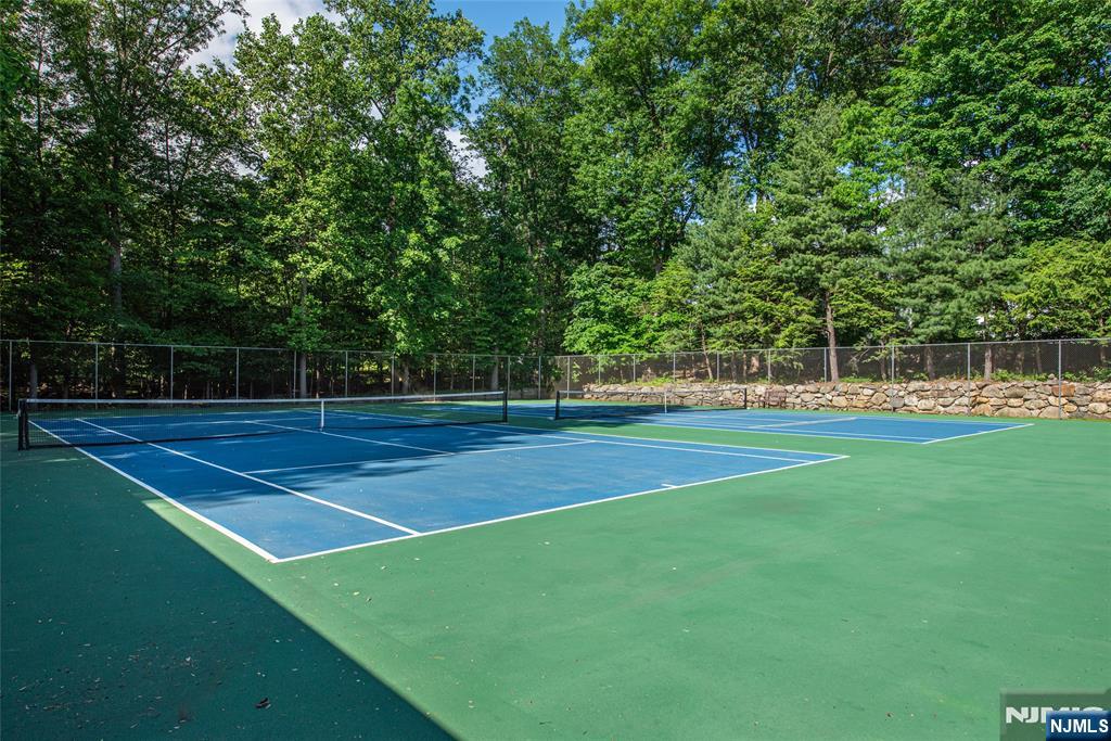 309 Mark Twain Way Mahwah, NJ 07430 - Photo 20 of 21