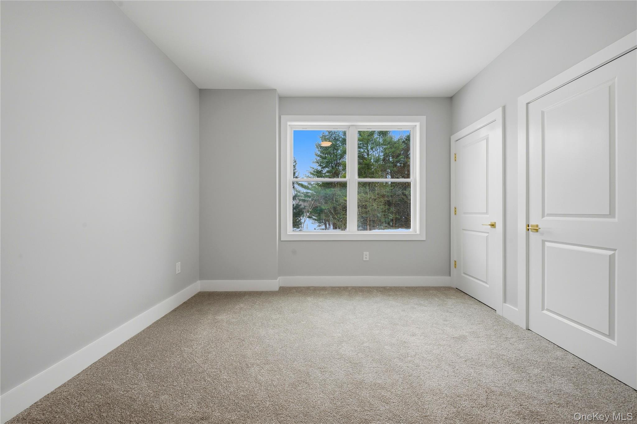 15 Manchester Road Rock Hill, NY 12775 - Photo 33 of 46 an empty room with windows