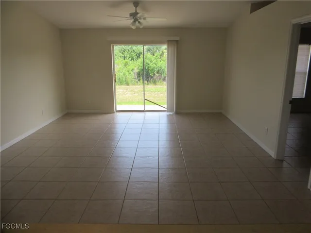 $400,000 | 2605-2607 Sunniland Boulevard, Lehigh Acres, FL 33971
