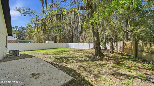 a view of outdoor space