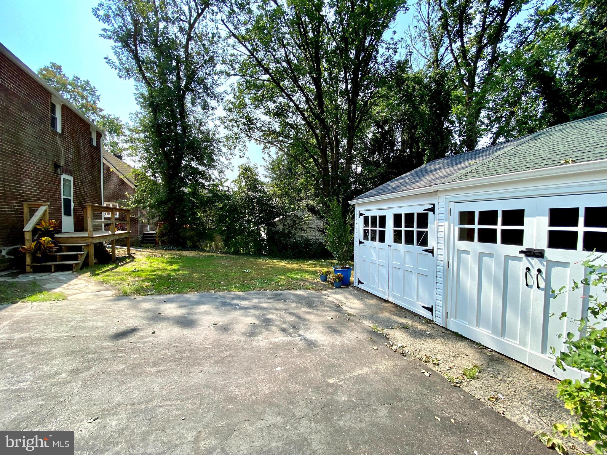 112 Valley View Road Media, PA 19063 - Photo 11 of 96