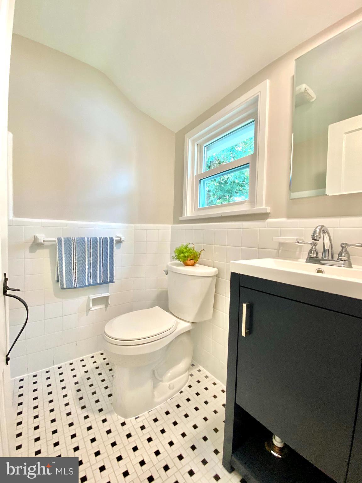 112 Valley View Road Media, PA 19063 - Photo 23 of 96