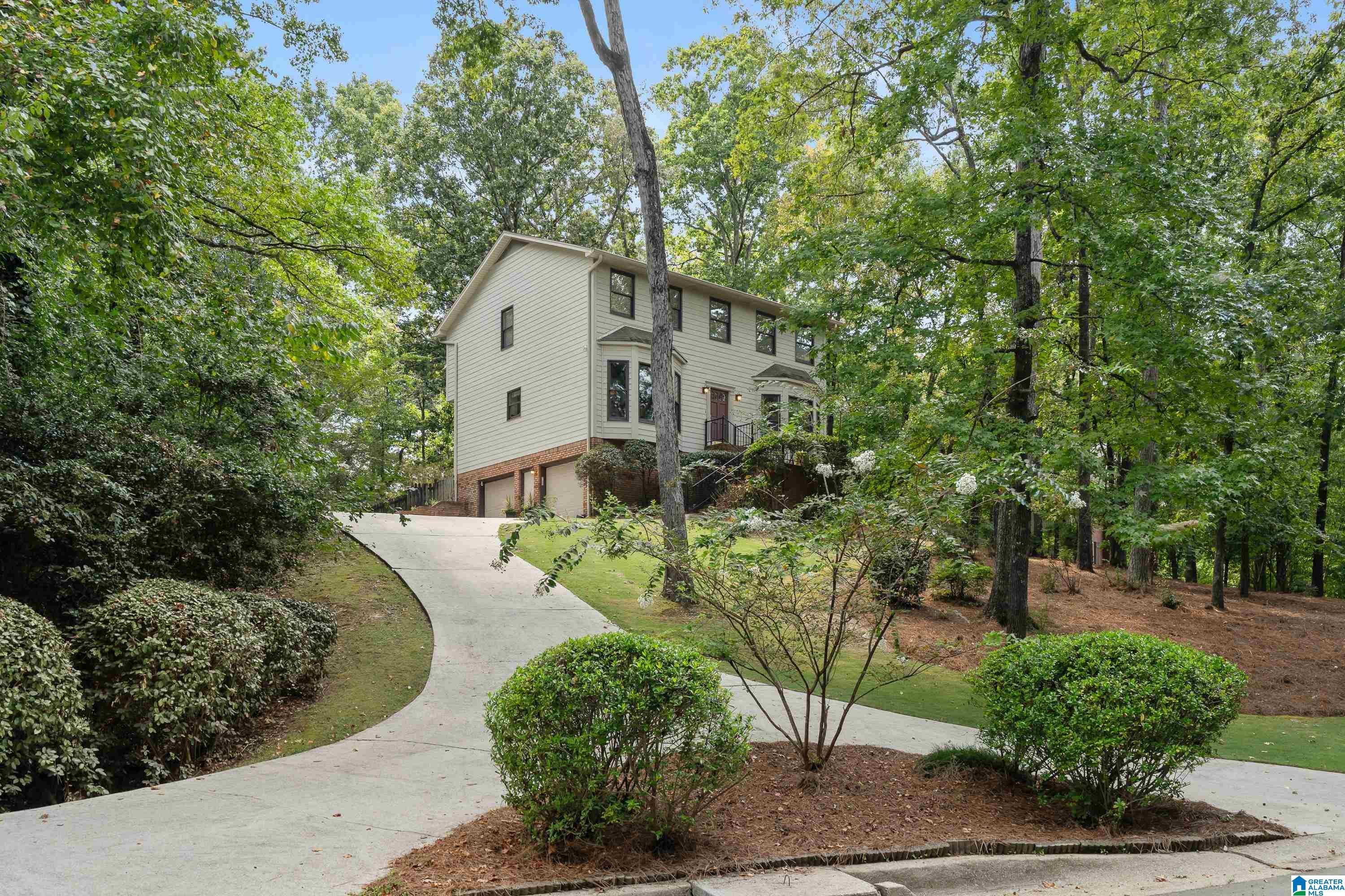 2723 Stevens Creek Road Hoover, AL 35244 - Photo 3 of 61 Gallery Image 3