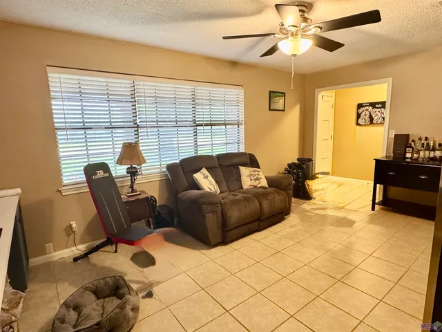 $244,000 | 129 Becky Drive, Patterson, LA 70392