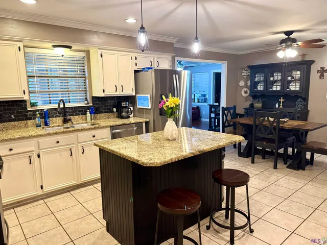 $244,000 | 129 Becky Drive, Patterson, LA 70392