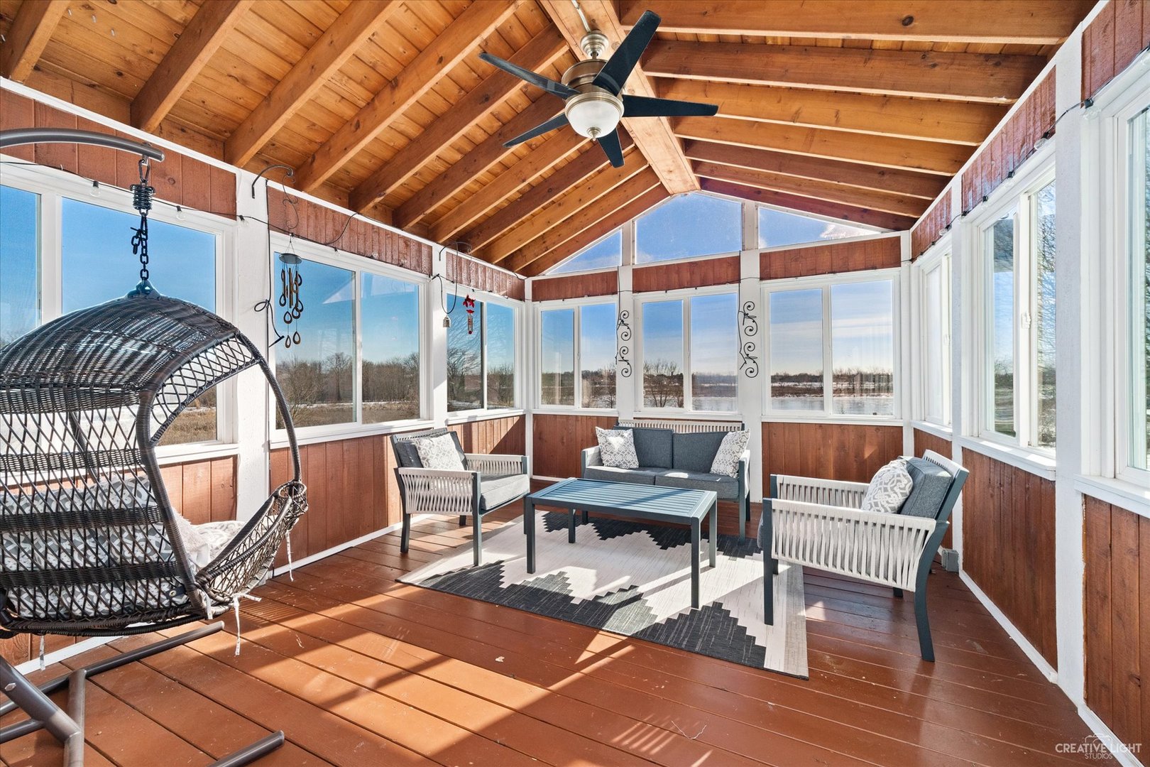 2933 Kelly Drive Elgin, IL 60124 - Photo 18 of 52 a dining room with furniture and wooden floor