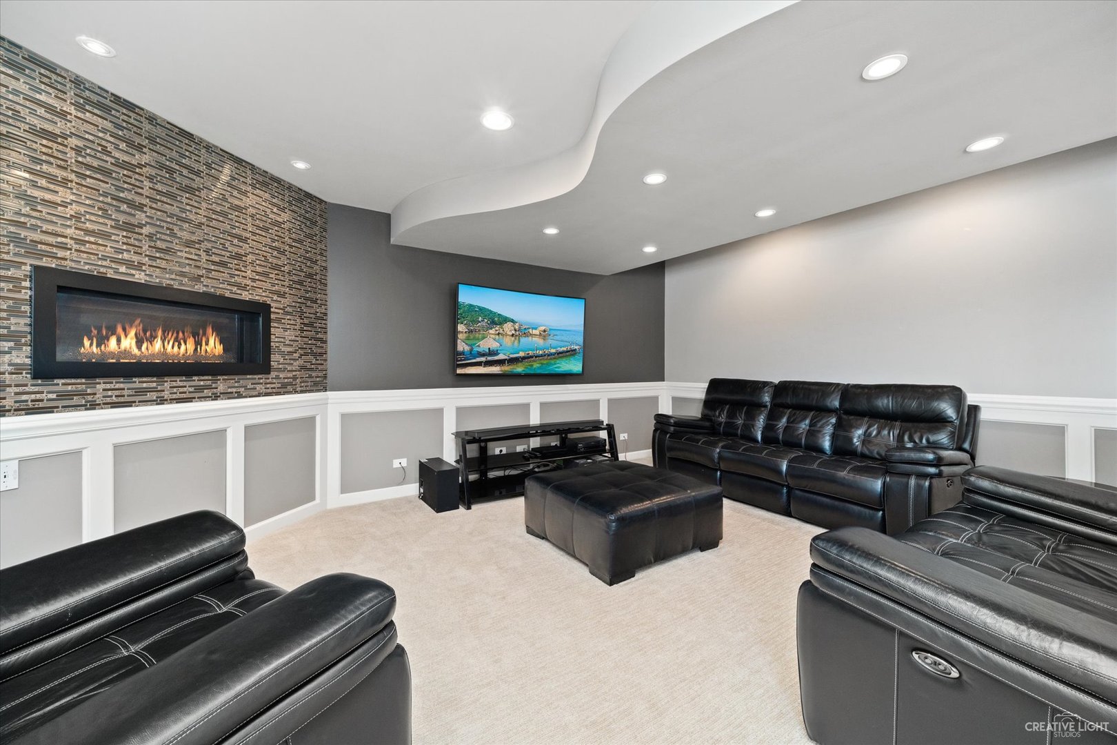 2933 Kelly Drive Elgin, IL 60124 - Photo 41 of 52 a living room with furniture and a fireplace