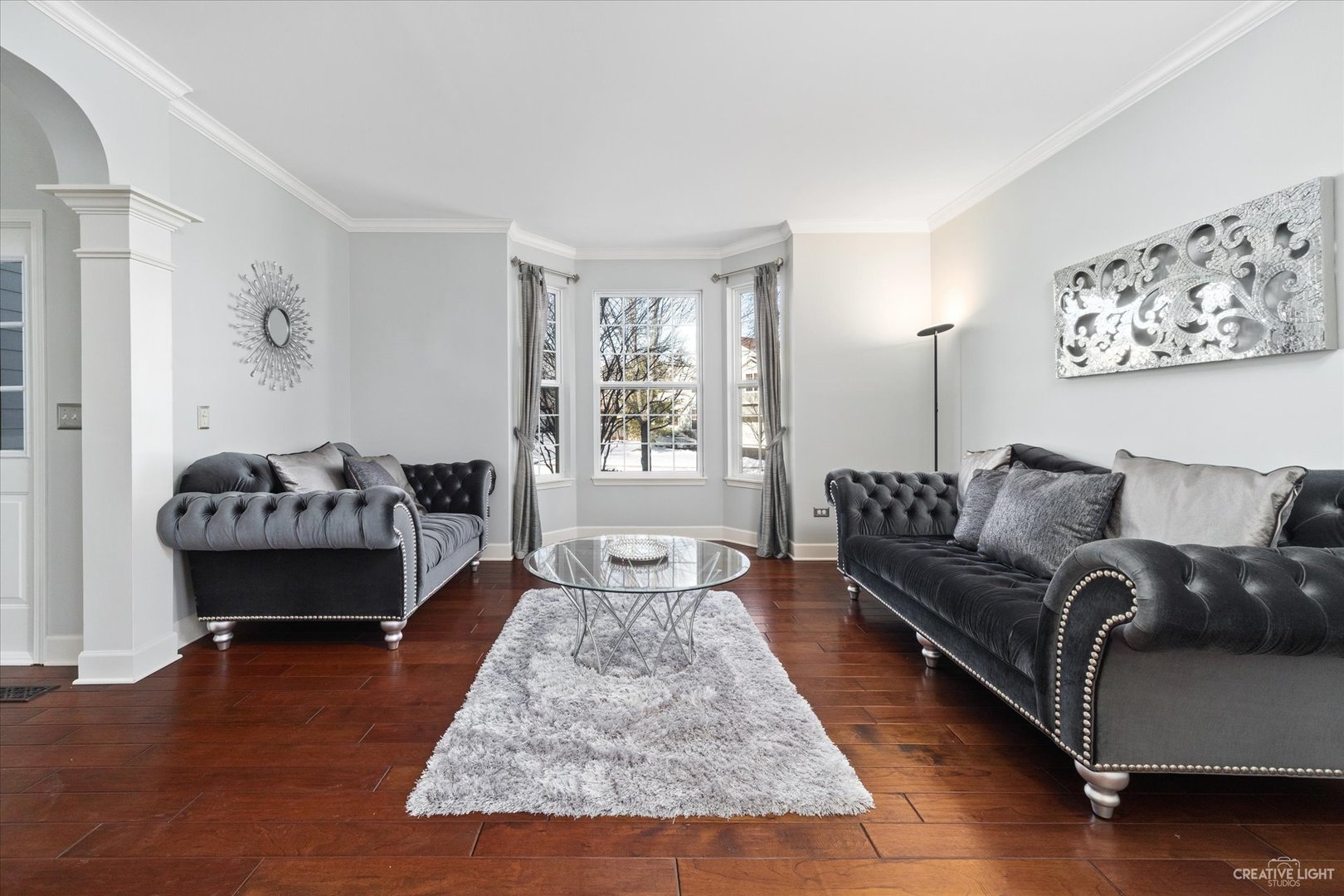 2933 Kelly Drive Elgin, IL 60124 - Photo 7 of 52 a living room with furniture and a dresser
