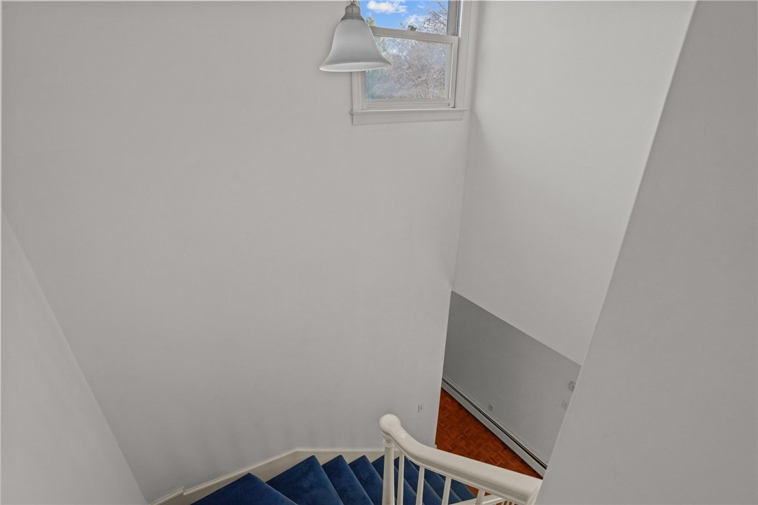 3 Hanley Farm Road Warren, RI 02885 - Photo 20 of 40