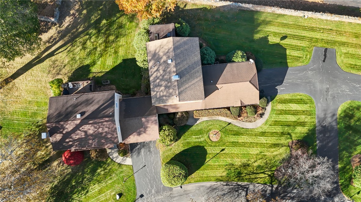 3 Hanley Farm Road Warren, RI 02885 - Photo 3 of 40