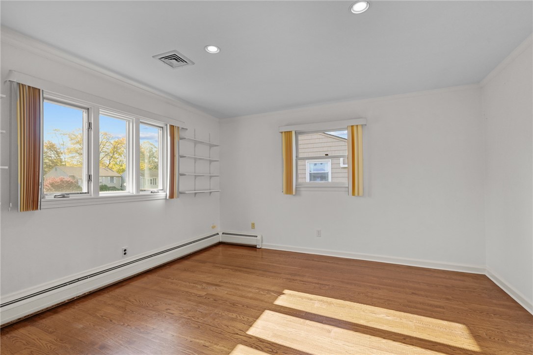 3 Hanley Farm Road Warren, RI 02885 - Photo 32 of 40