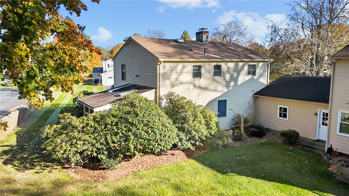 3 Hanley Farm Road Warren, RI 02885 - Photo 5 of 40