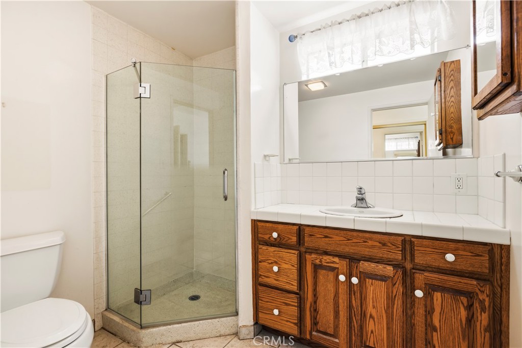 2724 North Kenneth Road Burbank, CA 91504 - Photo 34 of 35