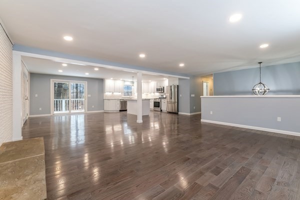 379 Porter Road East Longmeadow, MA 01028 - Photo 16 of 41 Gallery Image 16