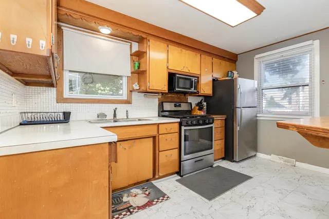 $174,000 | 17518 Roy Street, Lansing, IL 60438